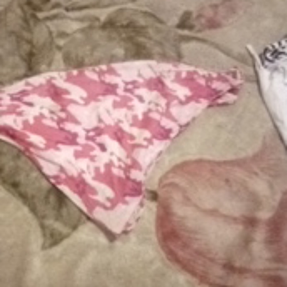 Camouflage head scarf